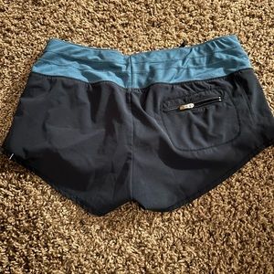 Oiselle navy and blue running shorts